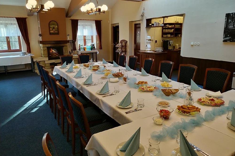 Stylový restaurační salónek